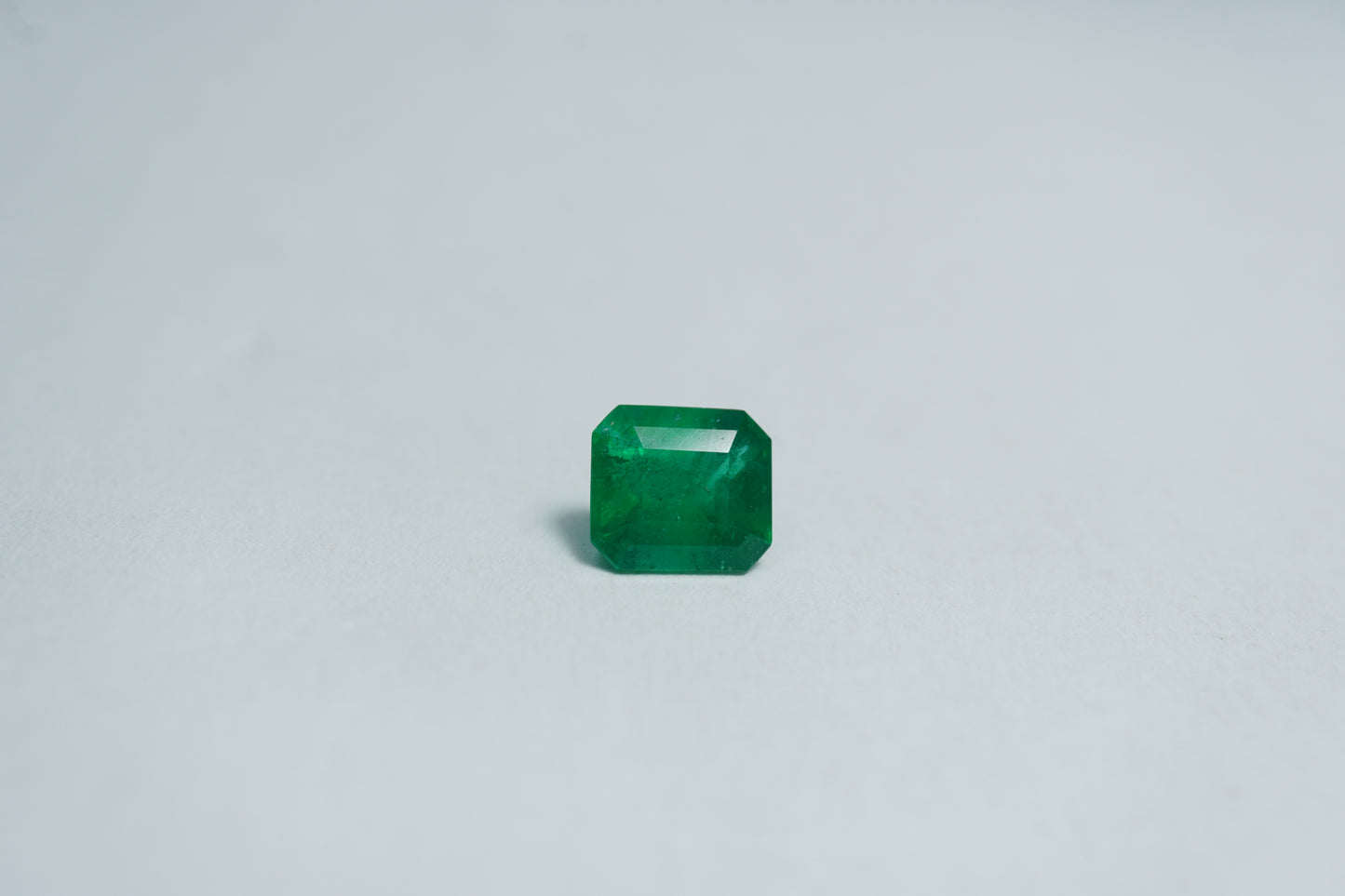 0.82ct Emerald 6mm