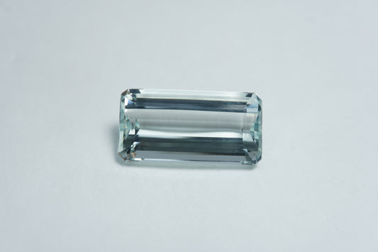 14.25ct Aquamarine 21x11mm