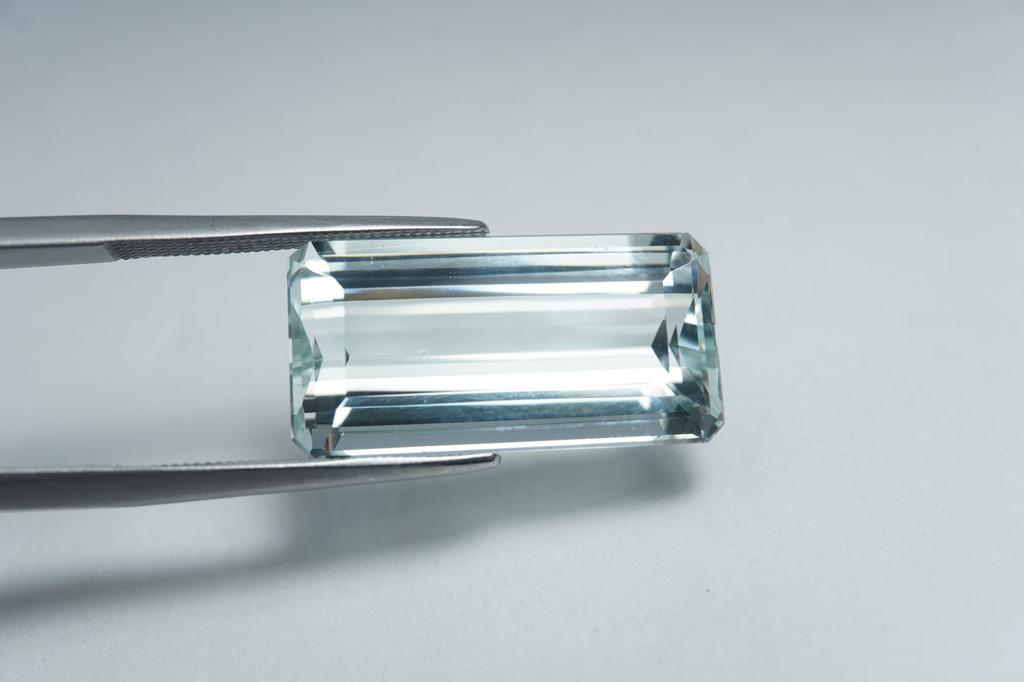 14.25ct Aquamarine 21x11mm