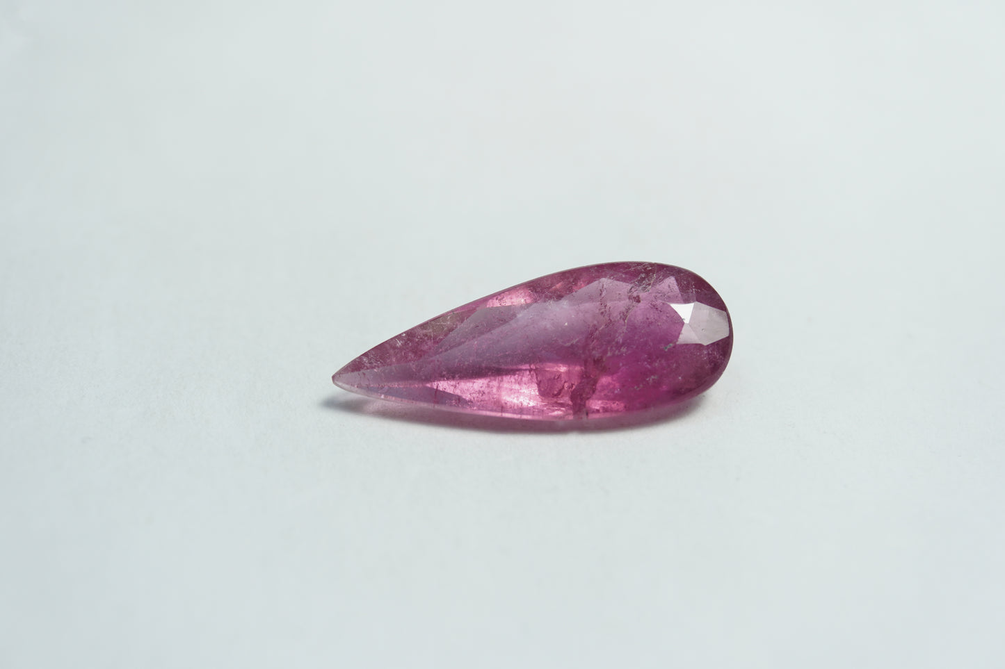 3.04ct Turmalina 17x7mm
