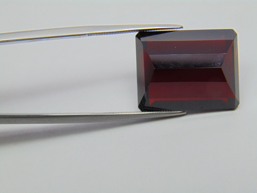 29.40ct Garnet 19x15mm