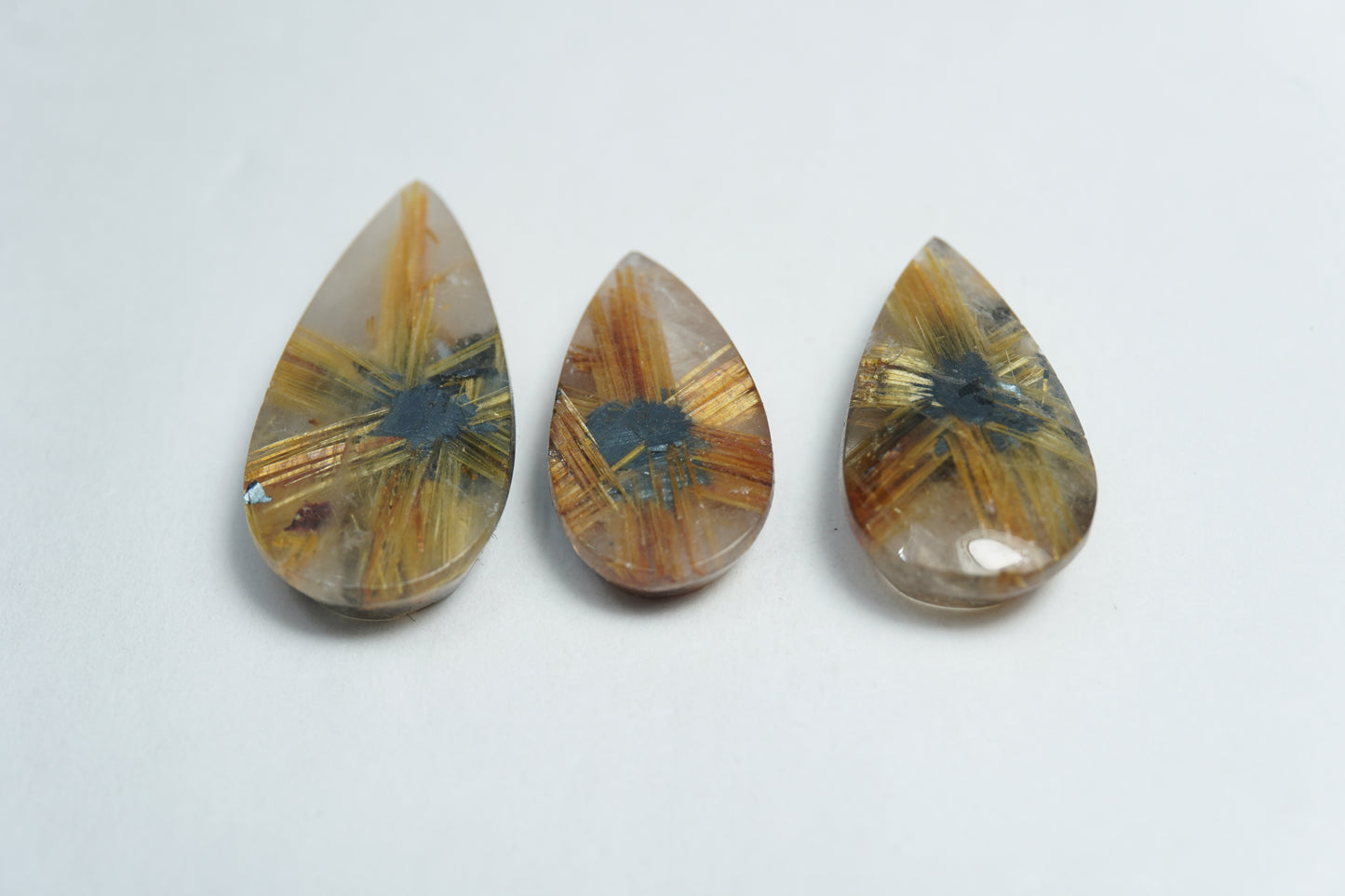 34.40ct Rutilo 26x12mm / 21x11mm / 20x10mm