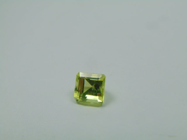 1.89ct Chrysolite 6mm