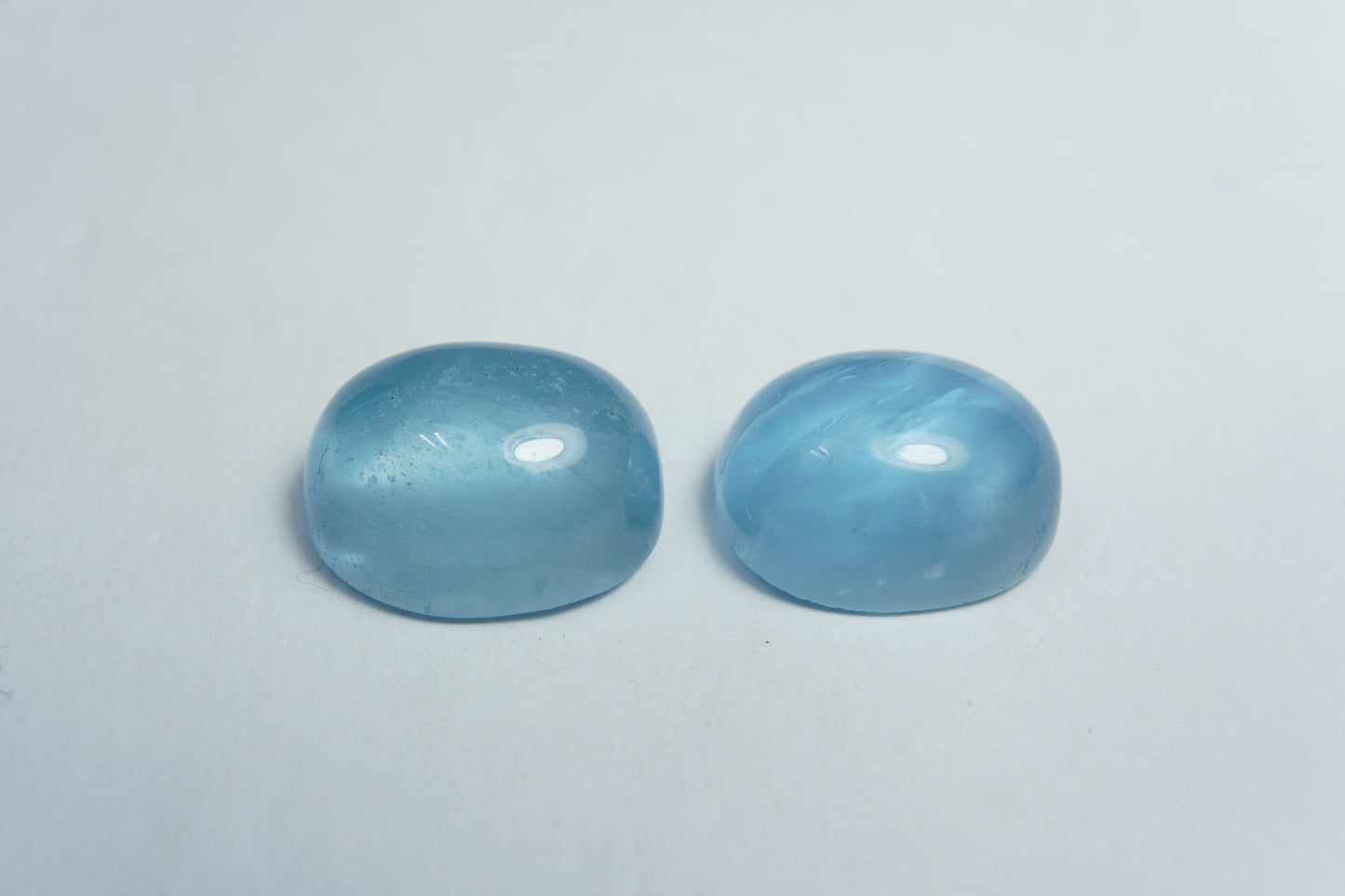 22.20ct Água-marinha cabochão 15x11mm