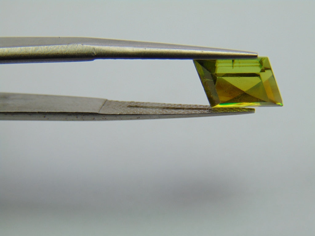 2.45ct Esfênio 12x6mm