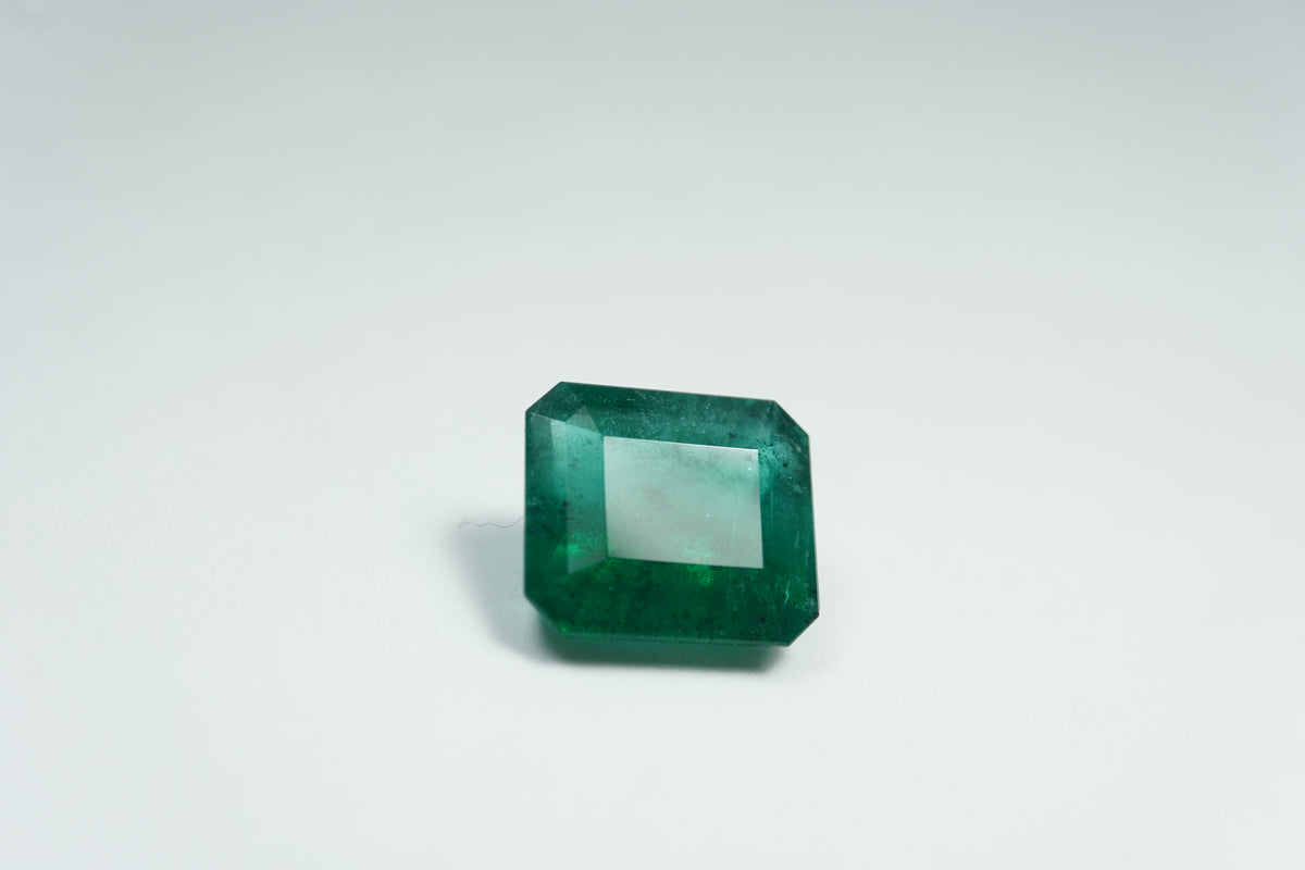 3.37ct Esmeralda 10x8mm