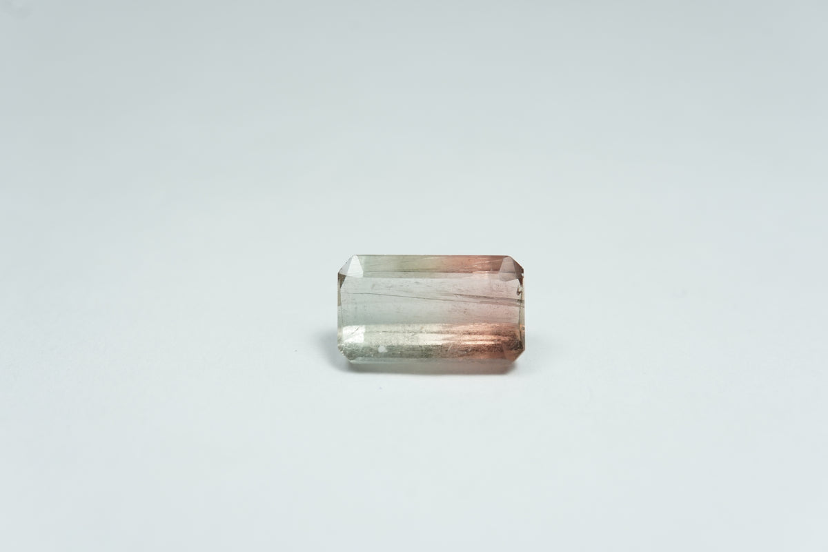 2.11ct Turmalina bicolor 10x6mm