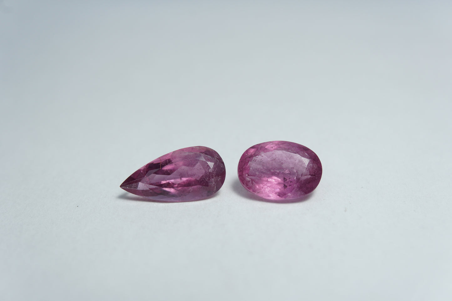 2.40ct Turmalina 10x5mm / 8x6mm