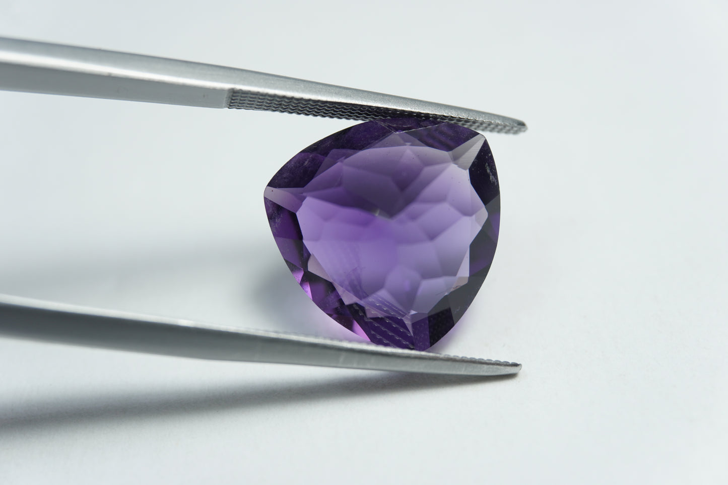 7.90ct Amethyst 14mm