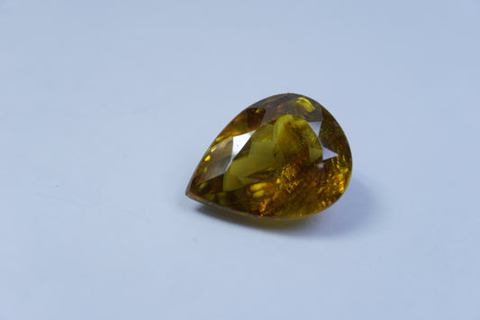 7.90ct Esfênio 15x12mm