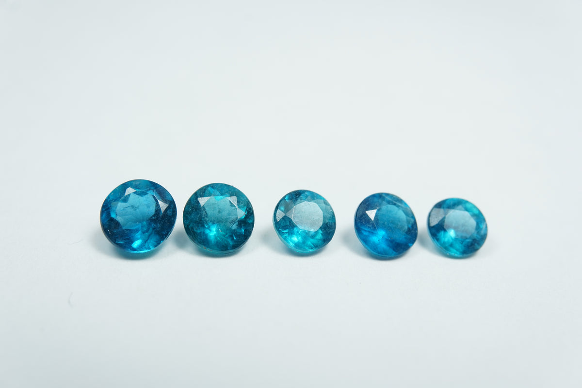 3.06ct Apatitas 5mm to 5.5mm