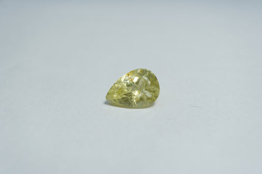 2.20ct Crisólita 10x7mm