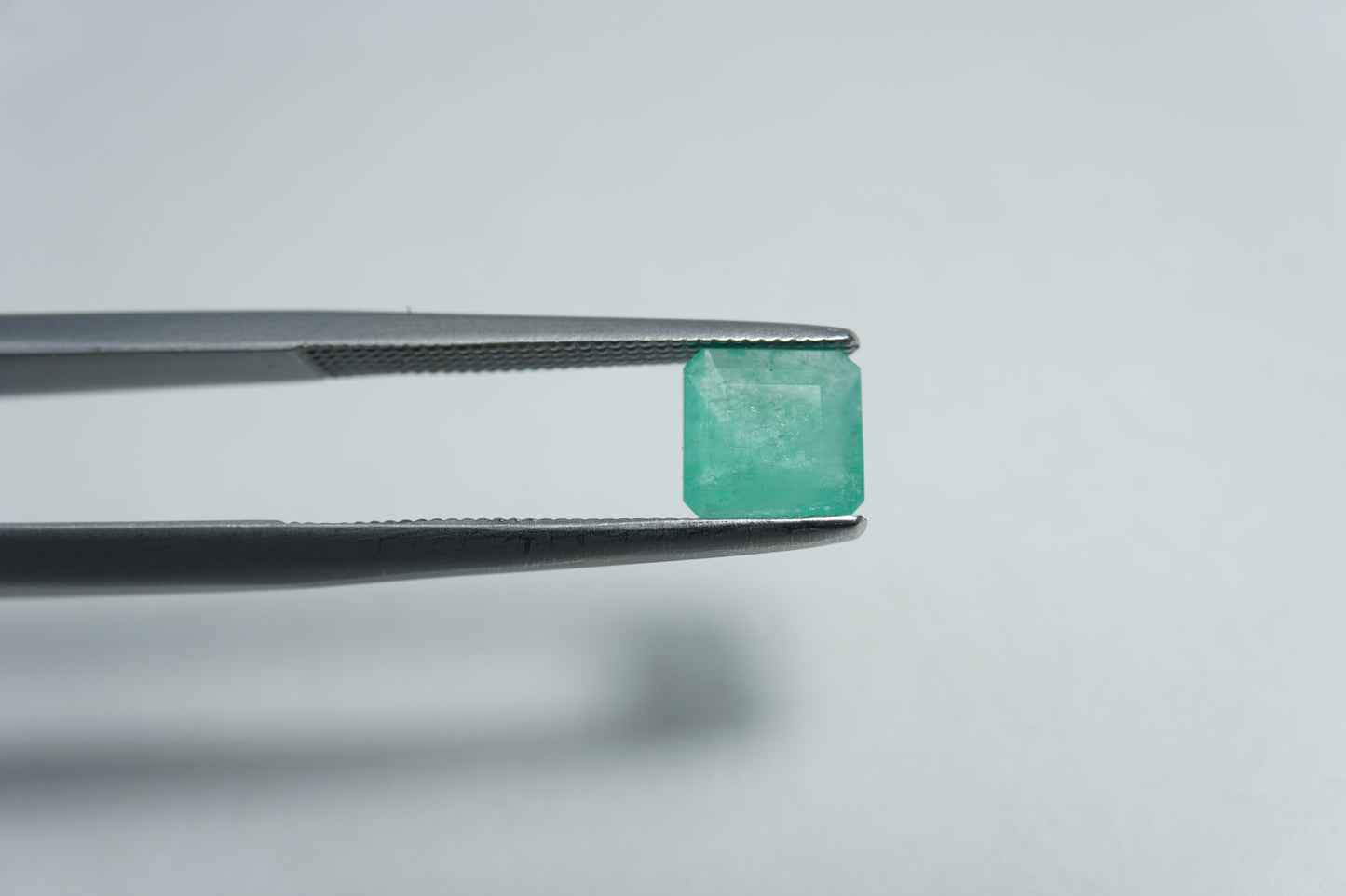0.65ct Esmeralda 6mm
