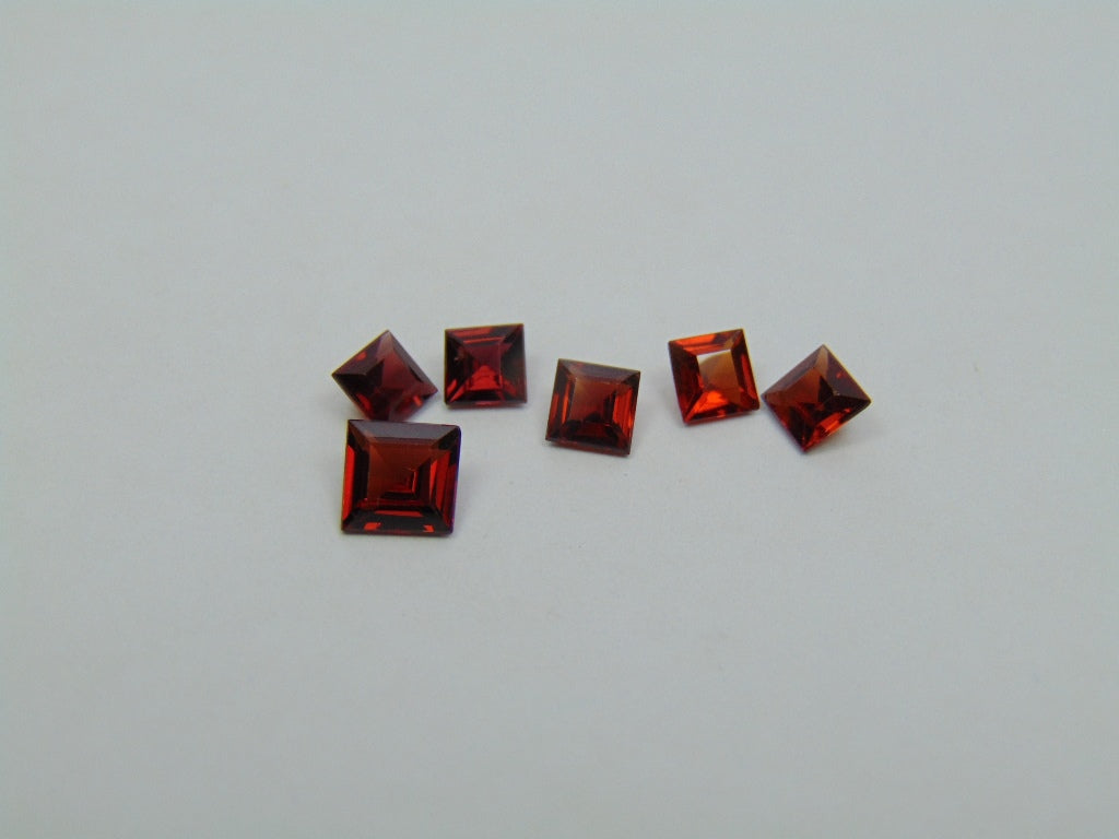 2.70ct Garnet 4mm 5mm