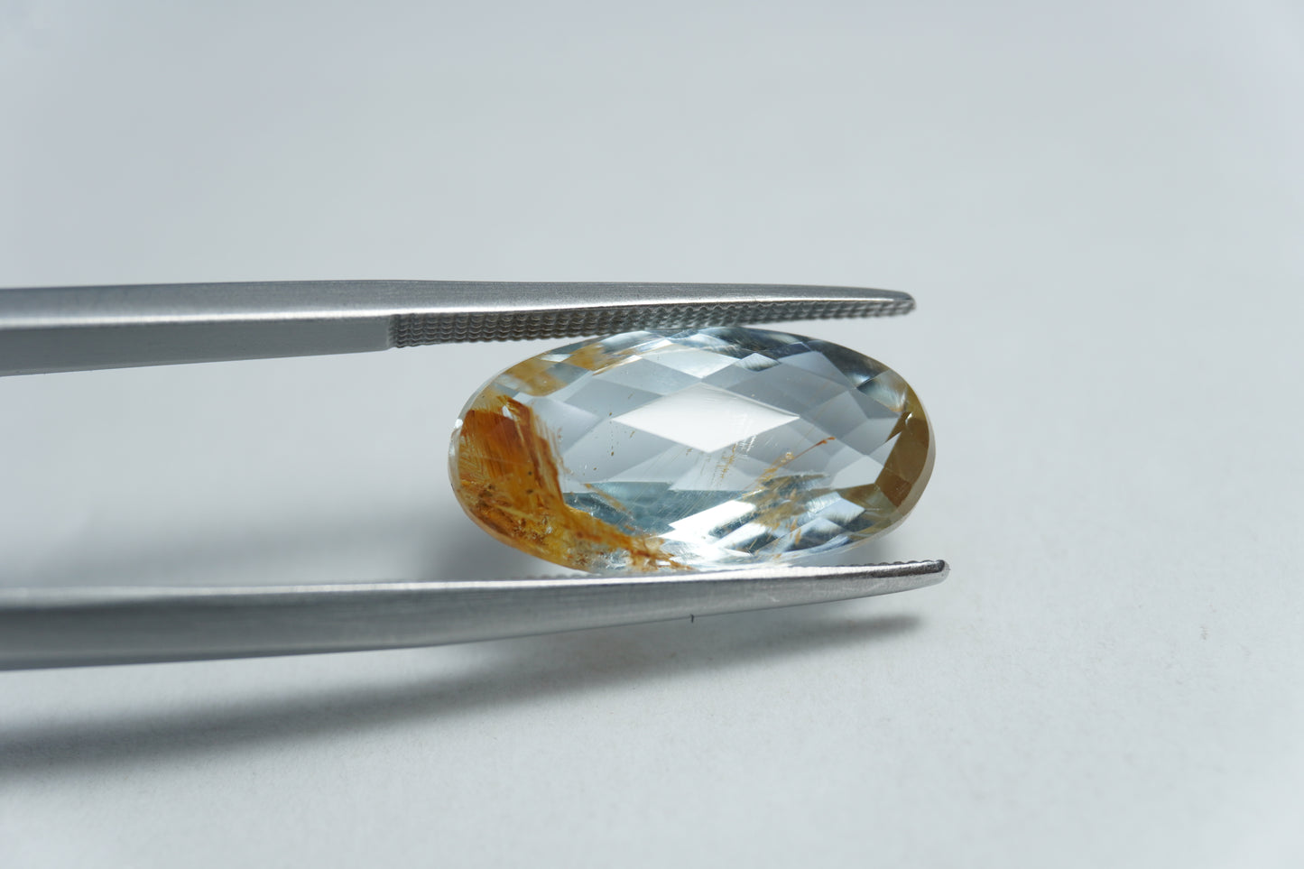 8.20ct Topázio de cor natural 17x9mm