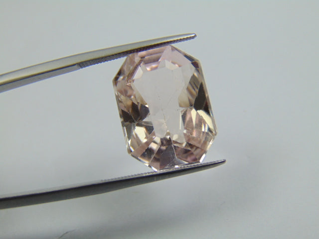 17.40ct Kunzita 18x13mm