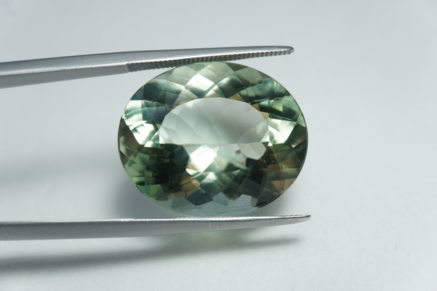19.80ct Prasiolita 20x17mm
