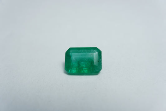 2.55ct Esmeralda 10x8mm