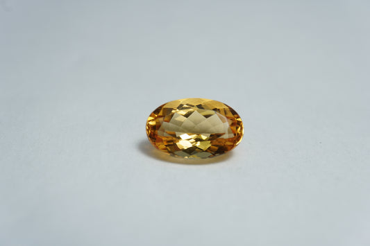 3.28ct Topázio imperial 11x8mm