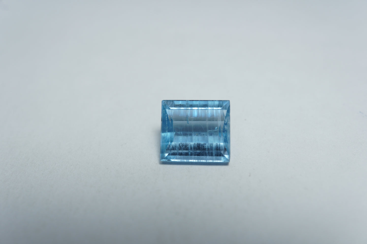 2.90ct Água-Marinha 8x8.5mm