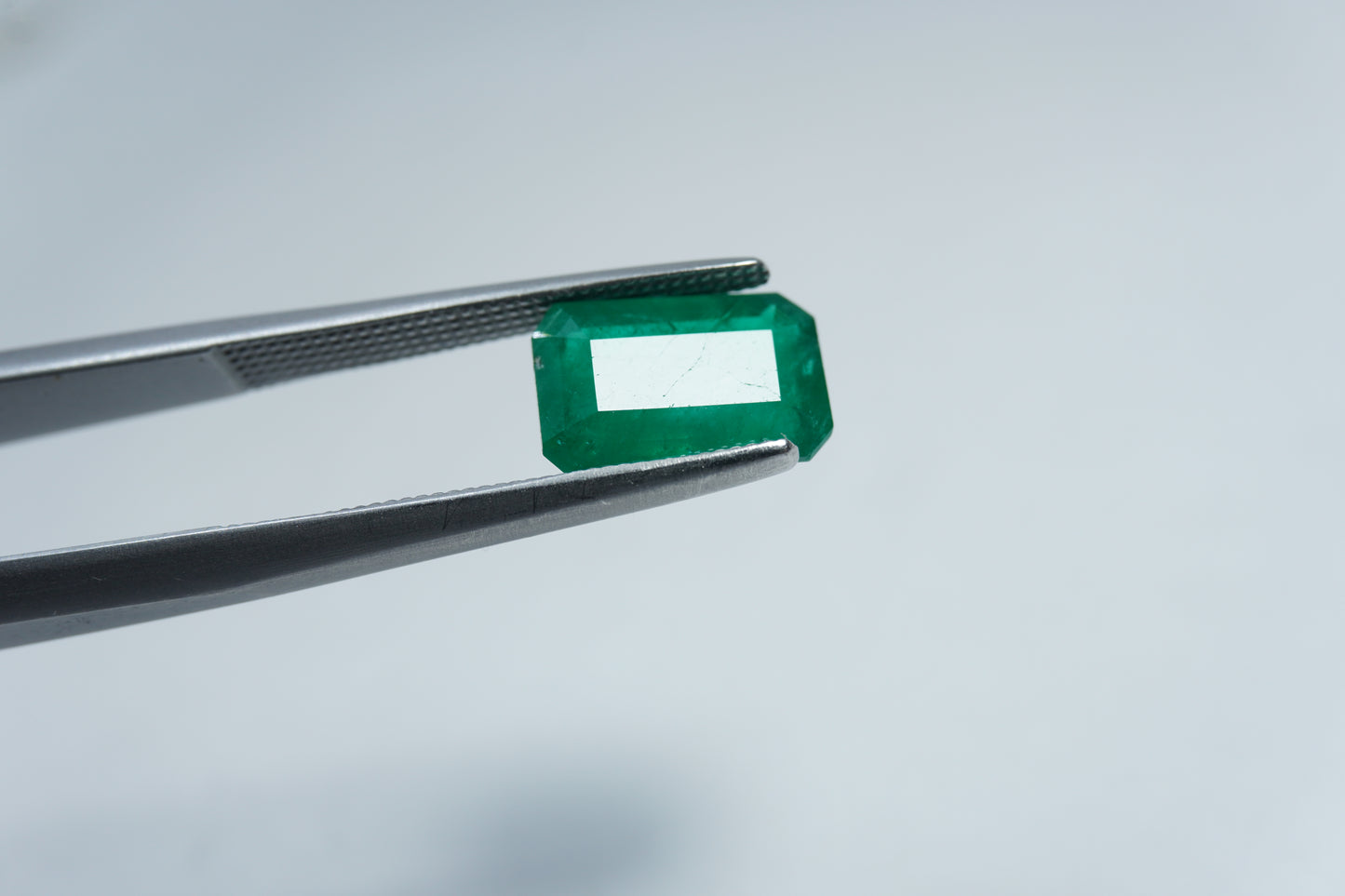 1.84ct Esmeralda 9x7mm