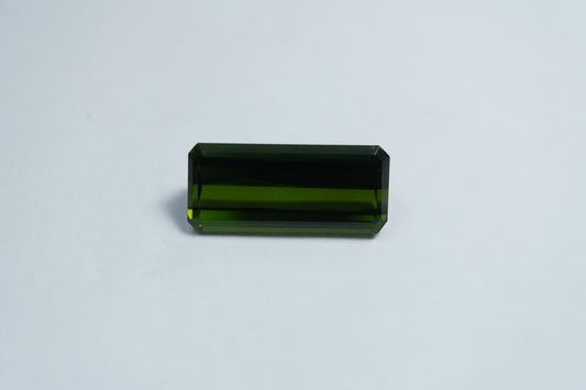 4.30ct Turmalina 17x6mm