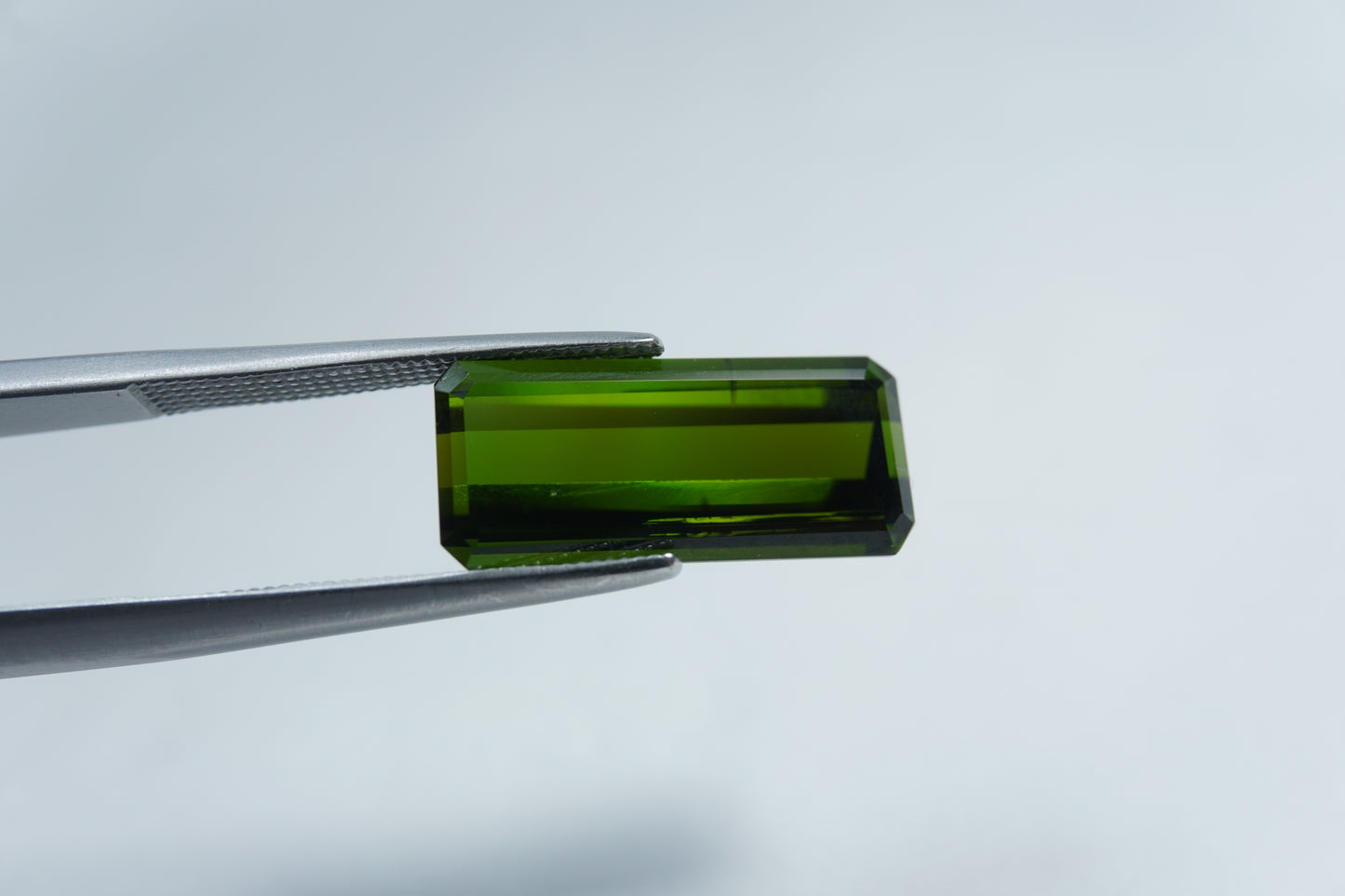 4.30ct Turmalina 17x6mm