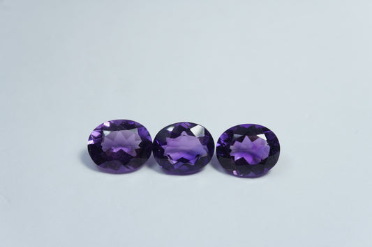 10.18ct Ametista 11x9mm