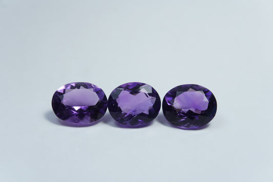 10.18ct Ametista 11x9mm