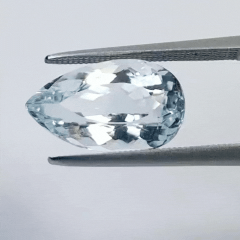 5.40ct Água-marinha 15x9 mm