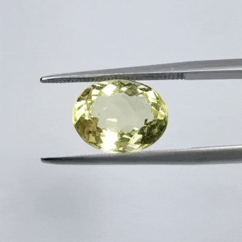 3.98ct Berilo Verde 12x9mm