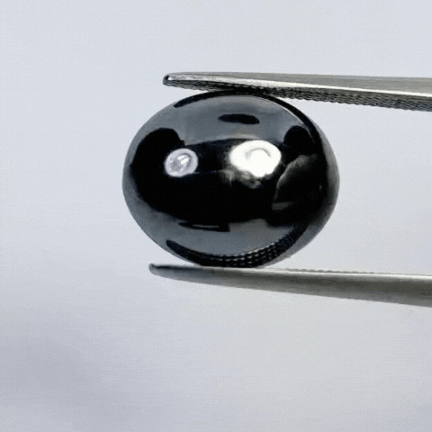 10.15ct Hematita Cabochão 13x11mm