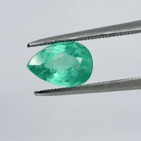 1.30ct Emerald 9x6mm