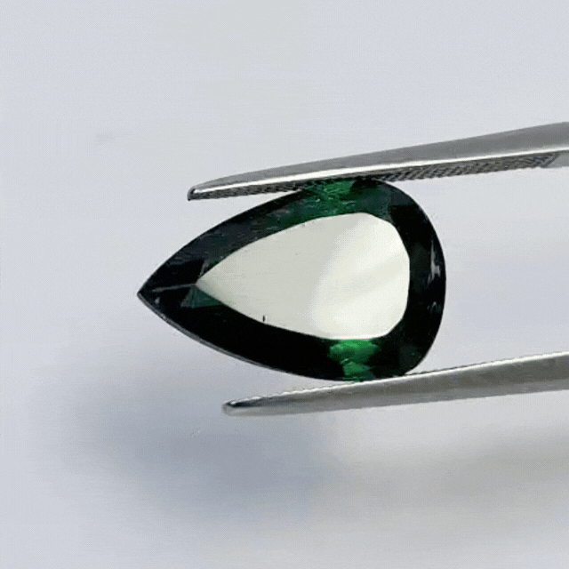 4.95ct Turmalina 15x10mm