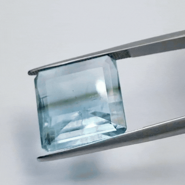 10.70ct Aquamarine With Inclusion 15mm
