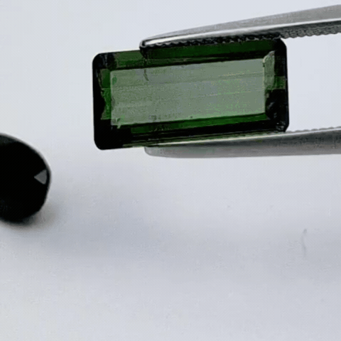 4.30ct Turmalina 12x6mm 12x5.5mm