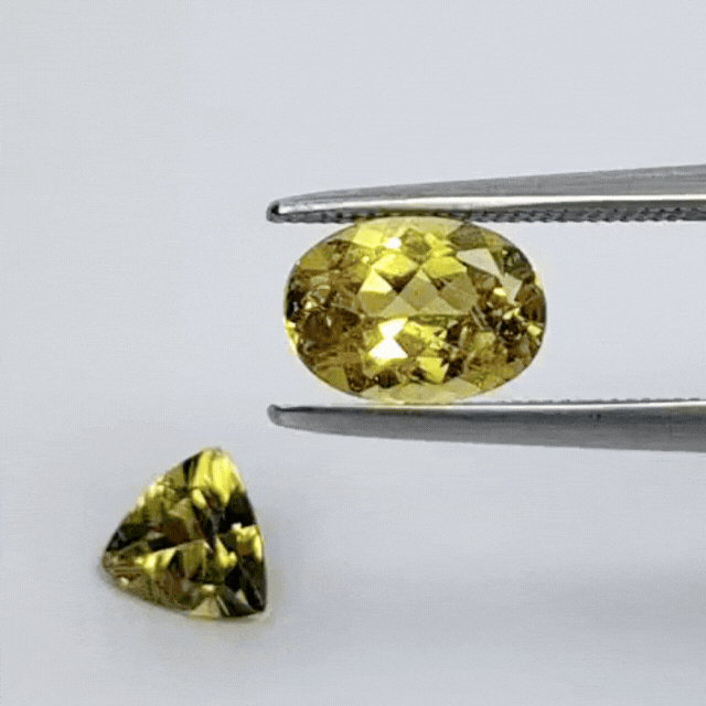 2.30ct Crisólita 8x6mm 6mm