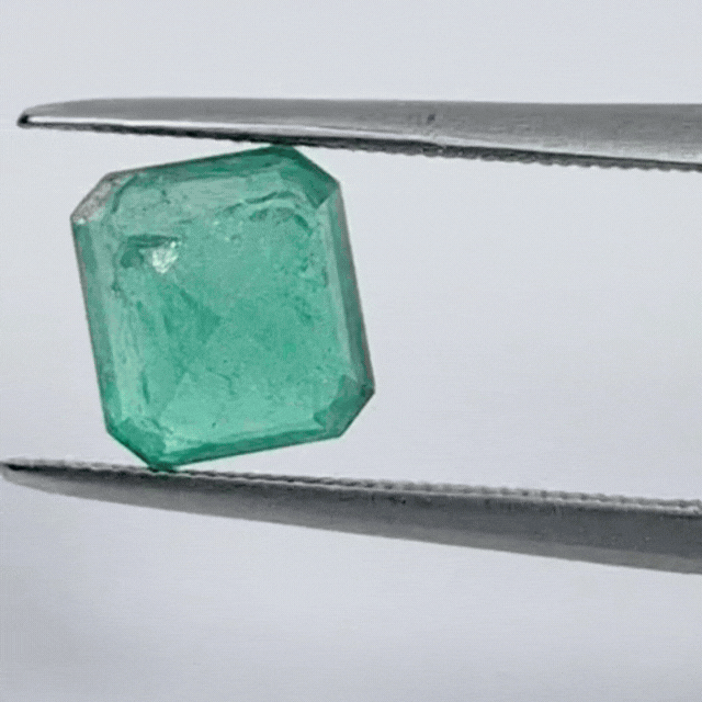 2.28ct Esmeralda 8x7mm