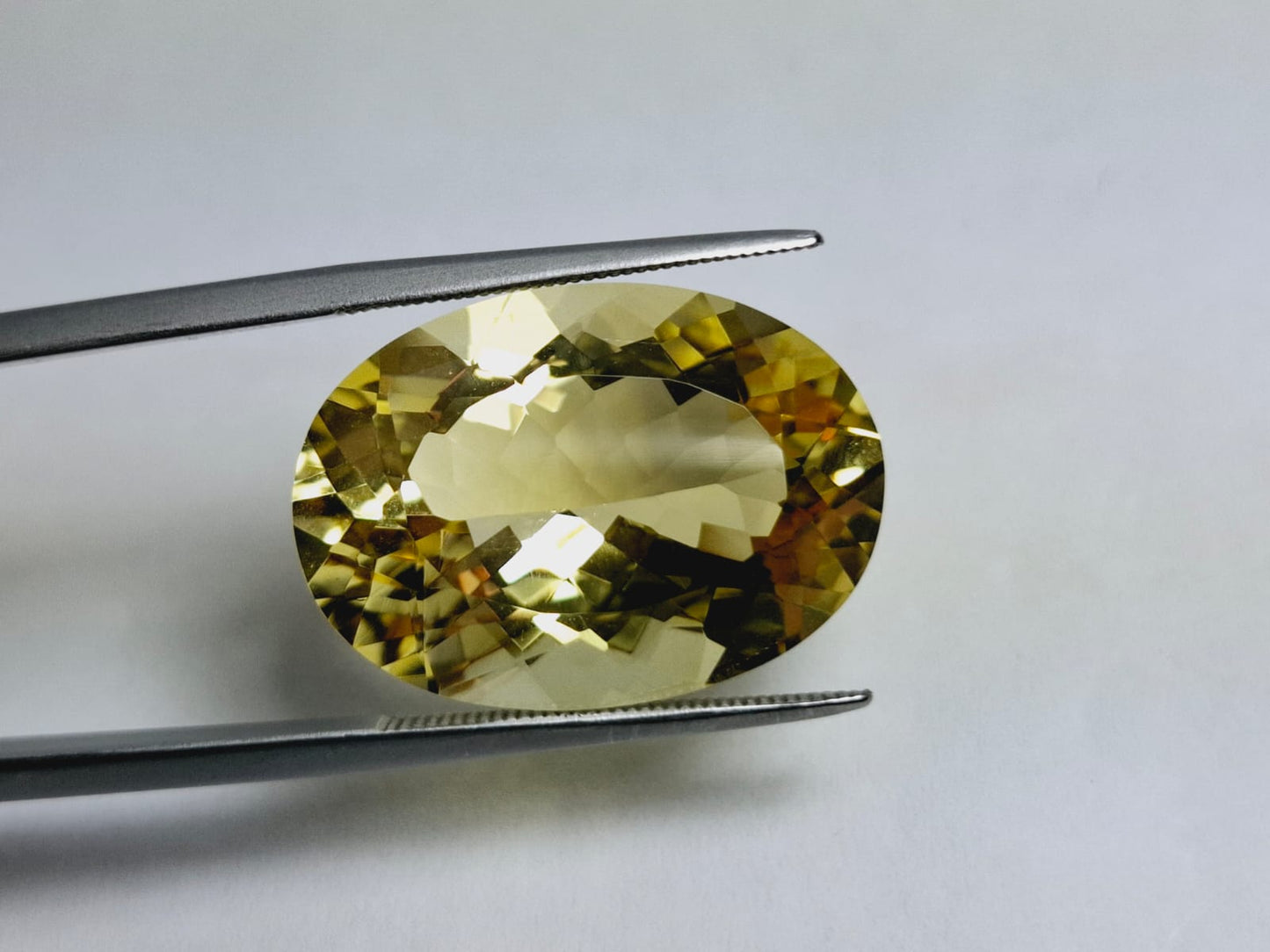 20.90ct Green Gold 22x16mm