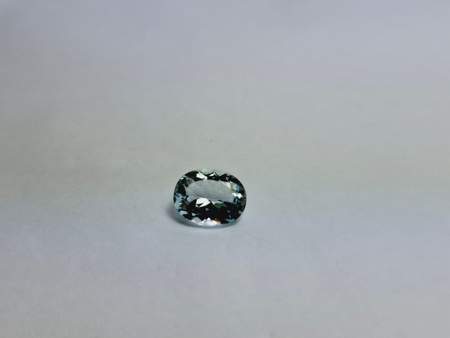 3.70ct Água-marinha 12x9mm