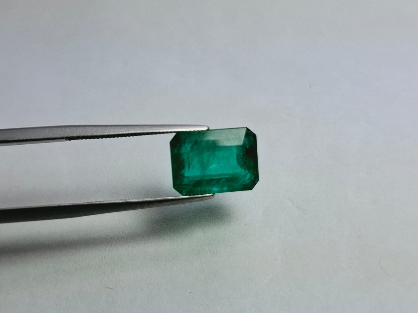 3.98ct Esmeralda 11x8mm