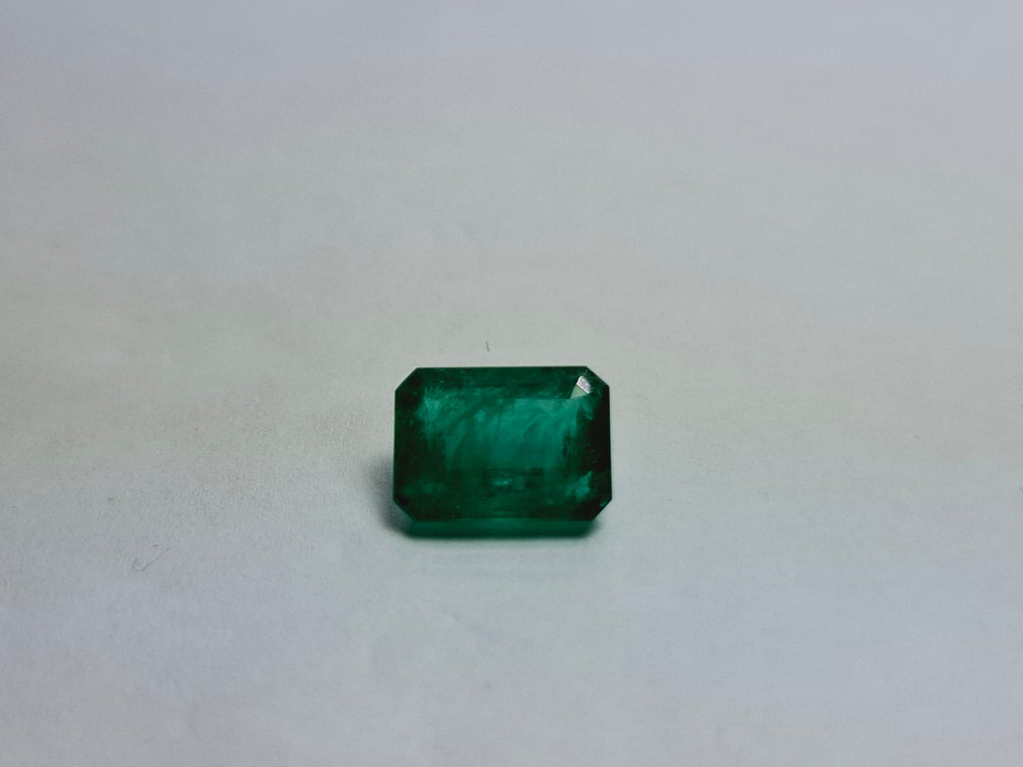 3.98ct Esmeralda 11x8mm