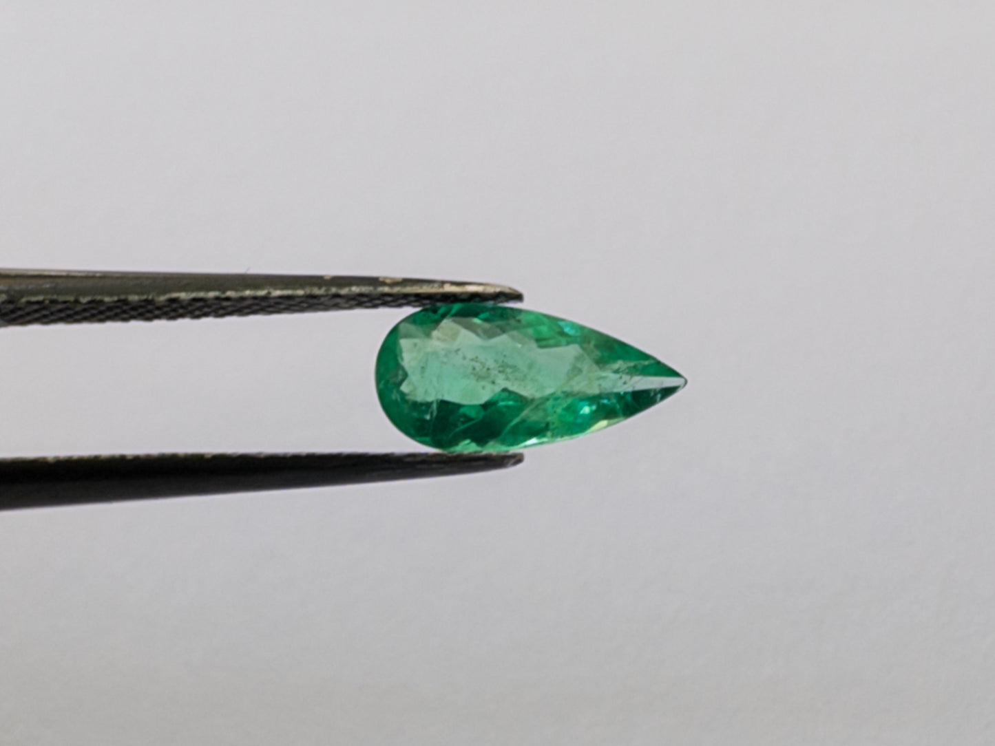 0.85ct Esmeralda 11x5mm - Preço Final