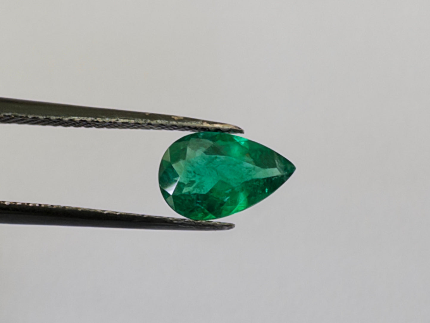 0.95ct Esmeralda 9x6mm - Preço Final