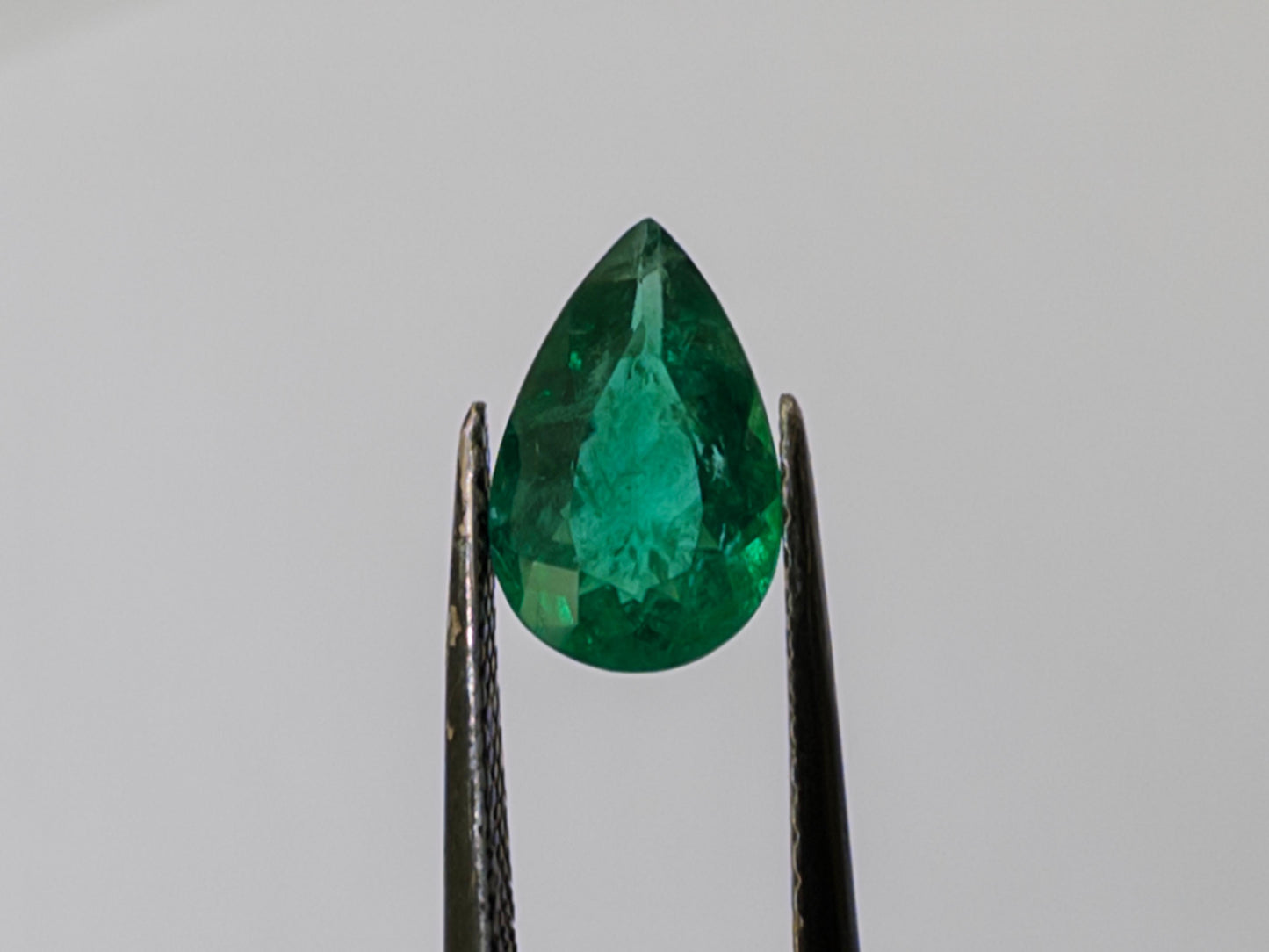 0.95ct Esmeralda 9x6mm - Preço Final