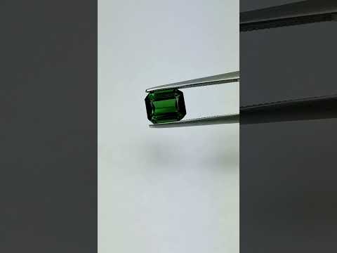 1.88ct Turmalina 8x6mm