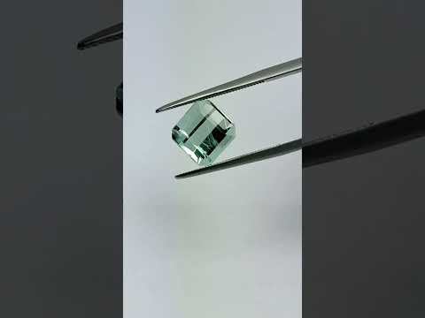 4.19ct Água-marinha 9x8.5mm