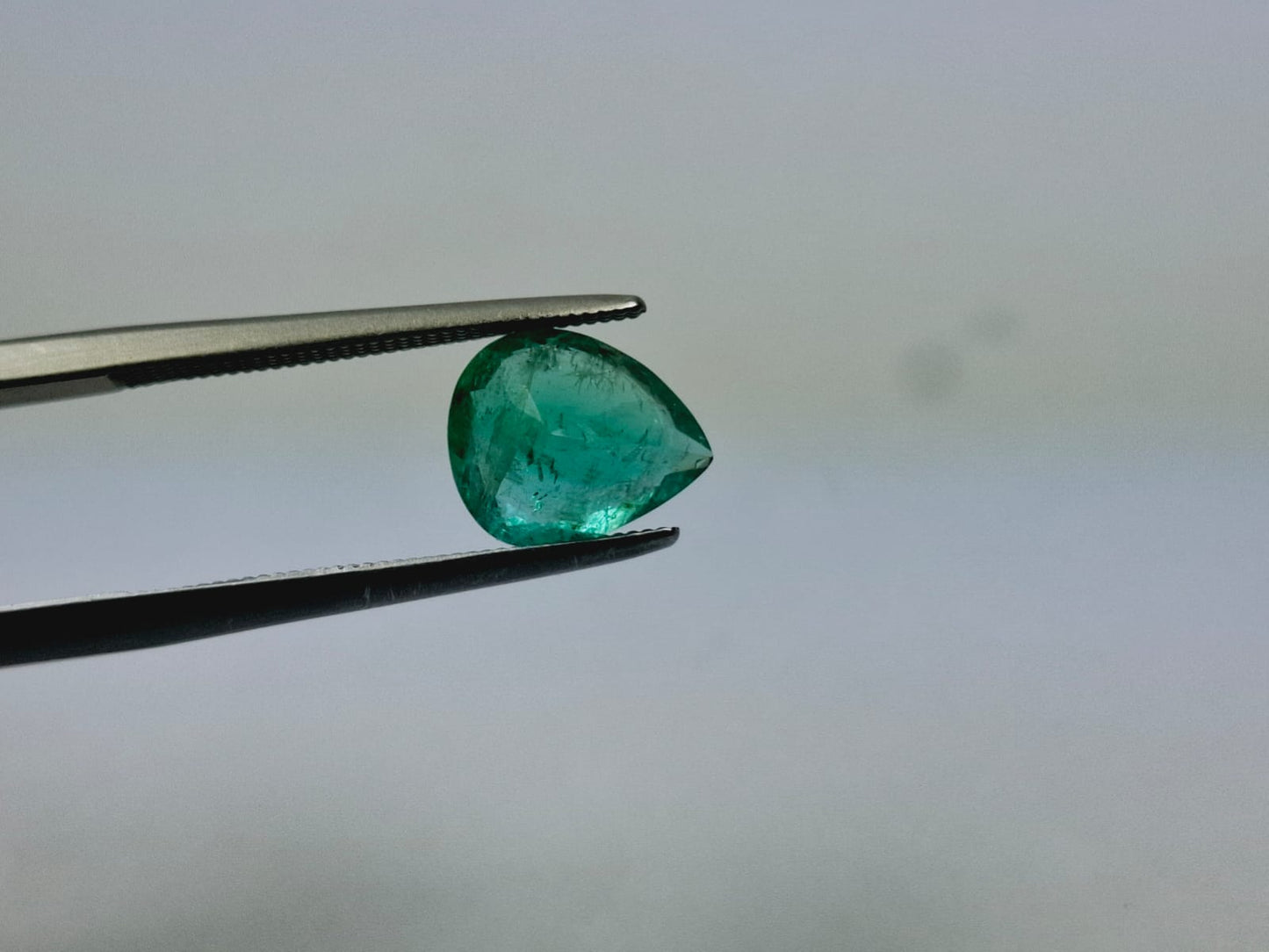 1.93ct Esmeralda 9x7.5mm