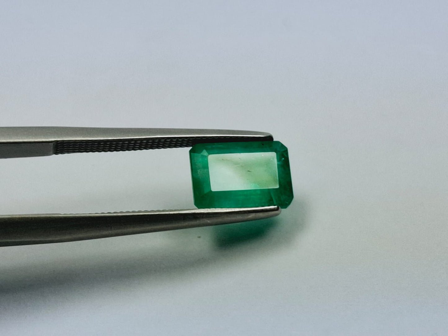 1.85ct Esmeralda 8x6mm