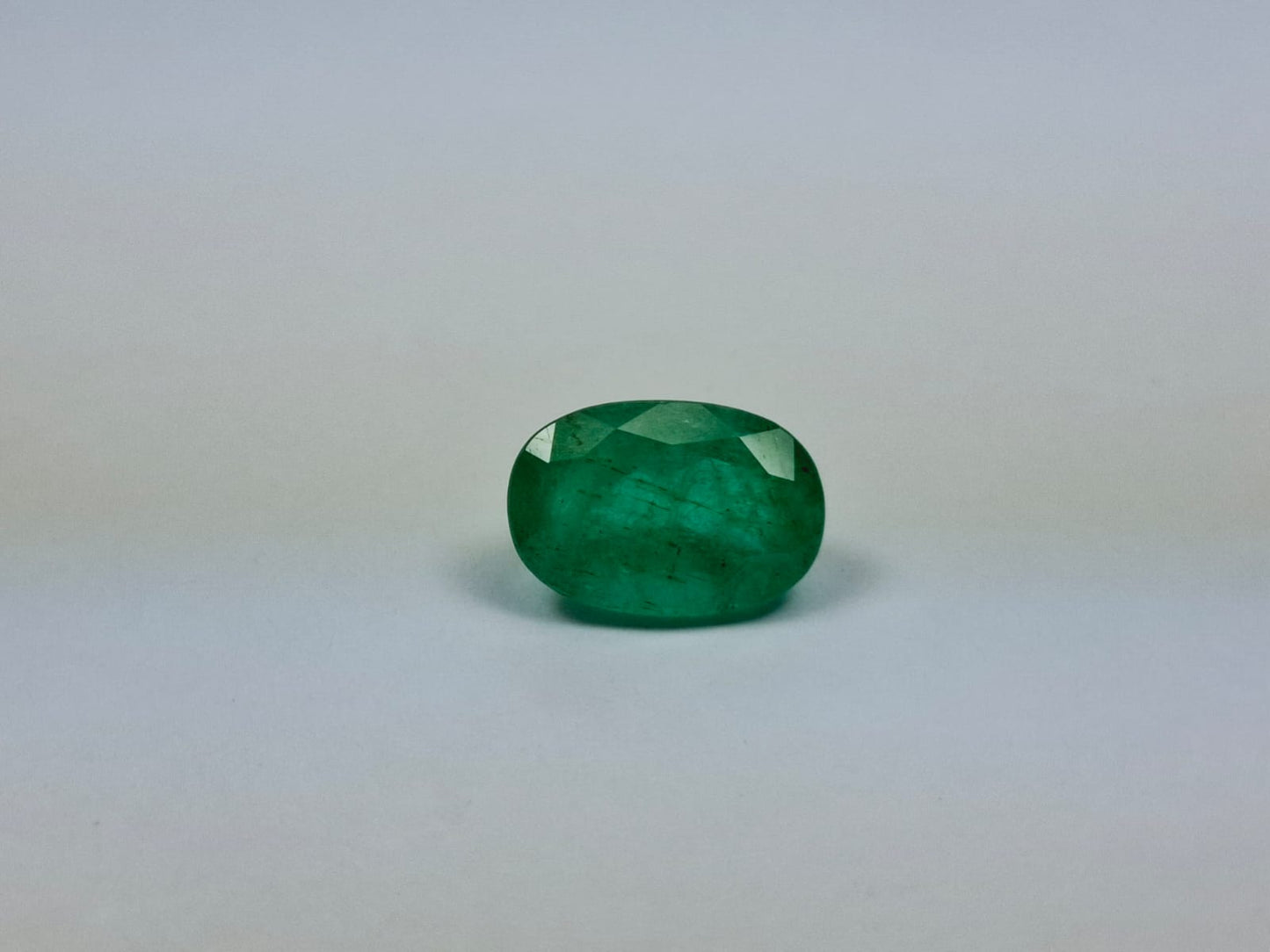 3.40ct Emerald 12x8mm